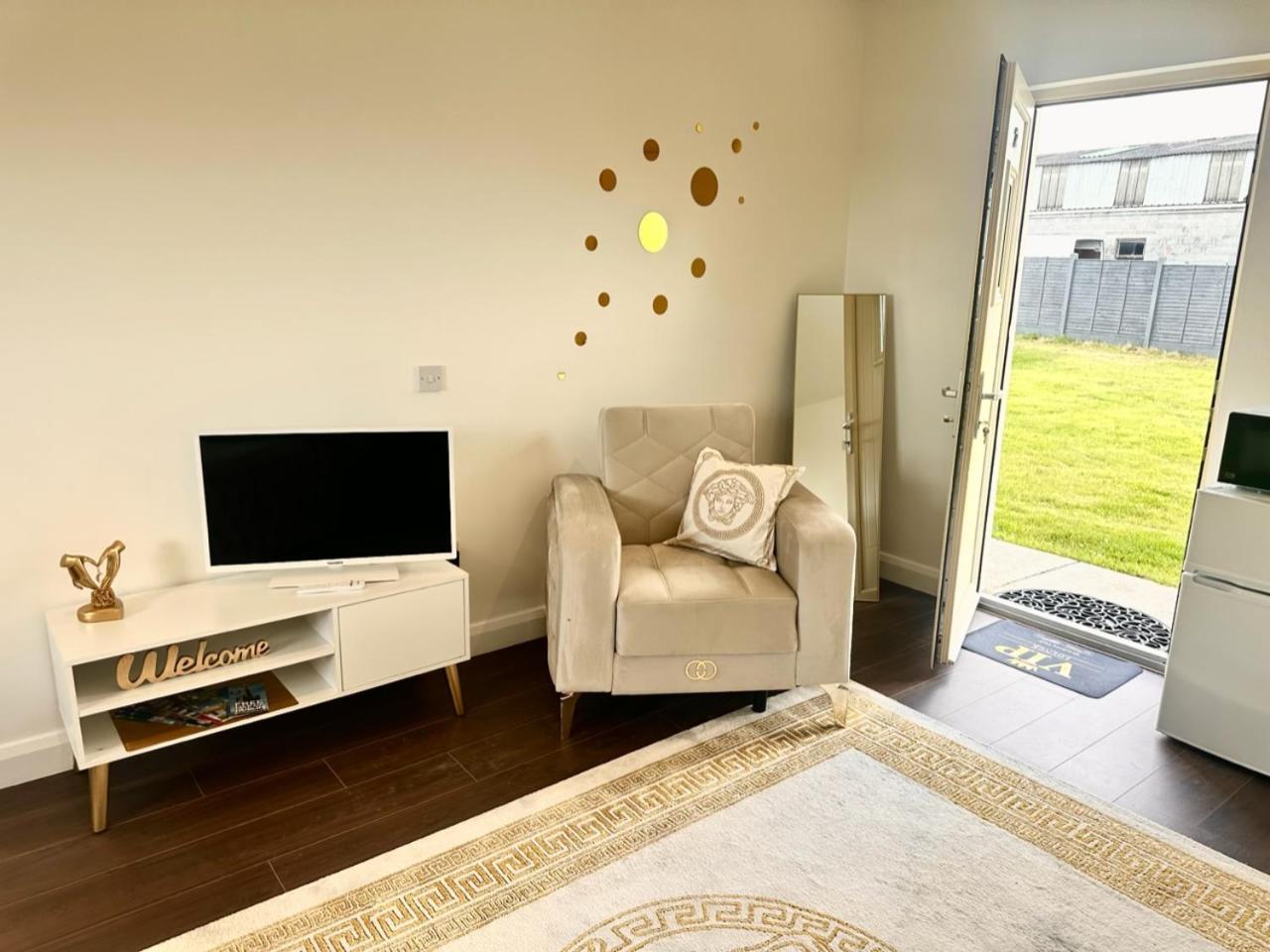 Kildare Luxury Suites מראה חיצוני תמונה